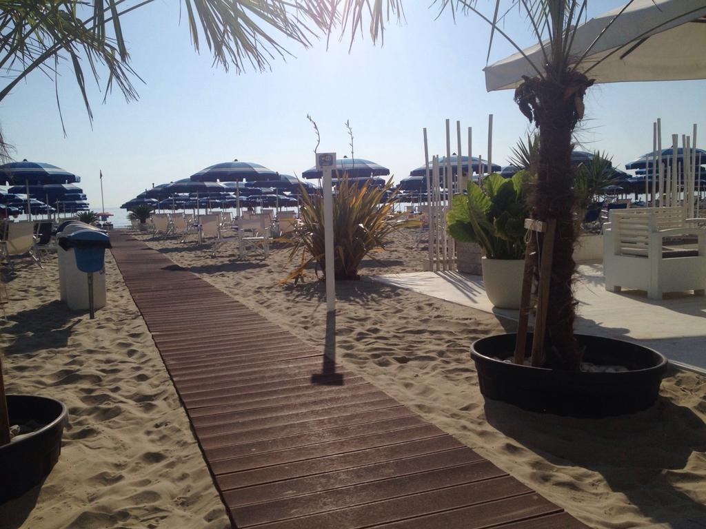 Residence Blumarine Giulianova Extérieur photo