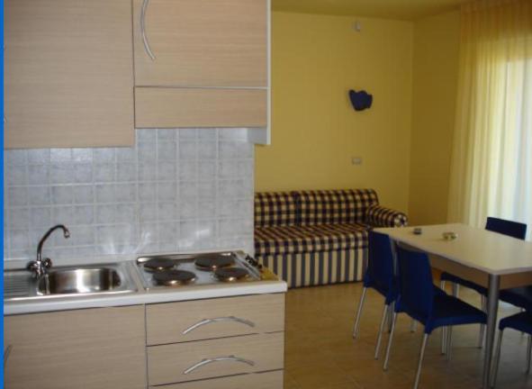 Residence Blumarine Giulianova Chambre photo