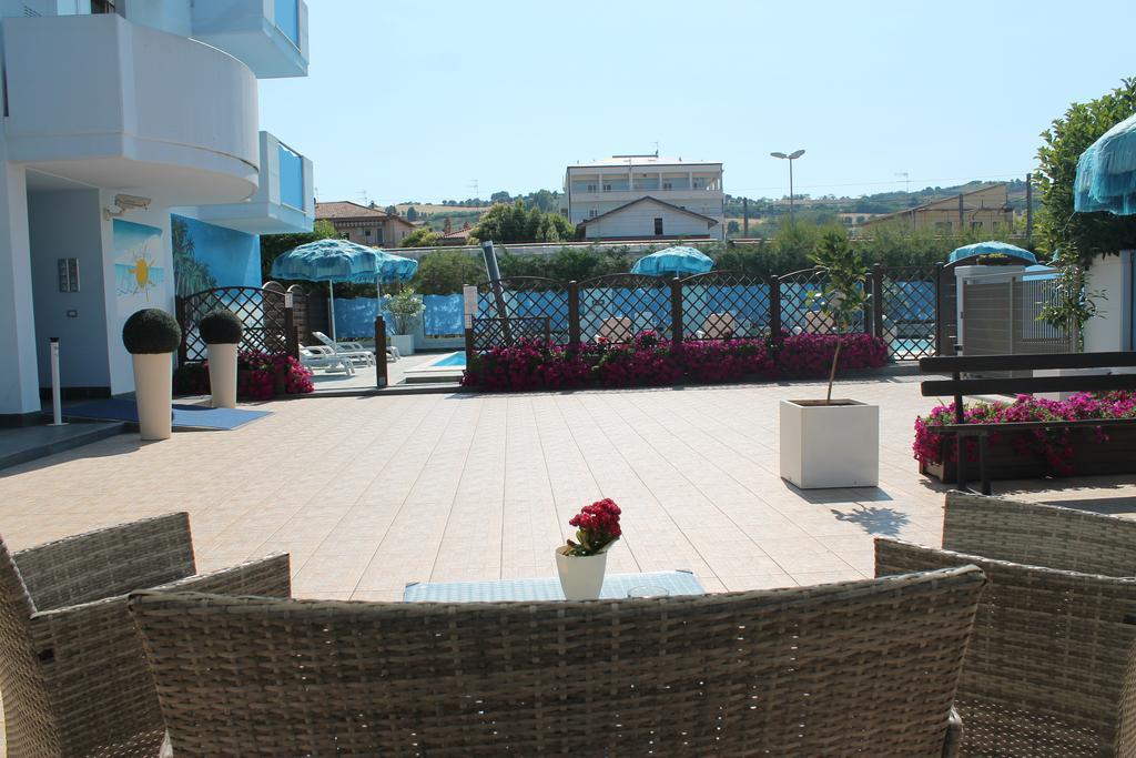 Residence Blumarine Giulianova Extérieur photo