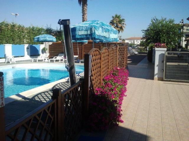 Residence Blumarine Giulianova Extérieur photo